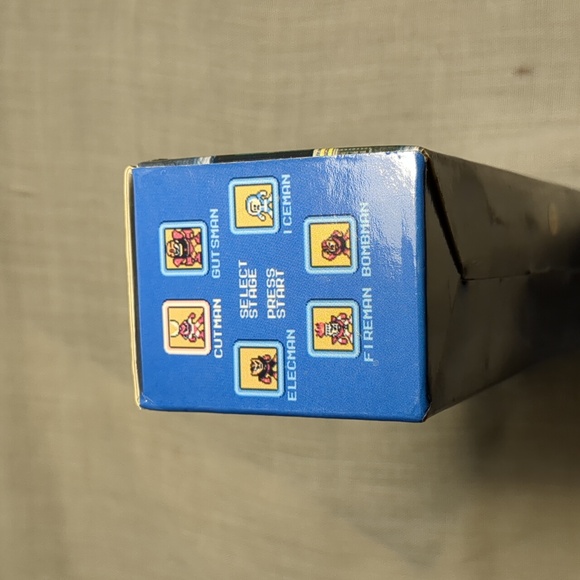 Capcom Ghosts & Goblins collectors set 4 shot glasses. NIB - Picture 4 of 6